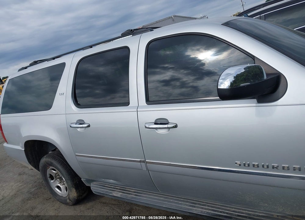 2013 CHEVROLET SUBURBAN 1500 VIN: 1GNSKKE74DR233795