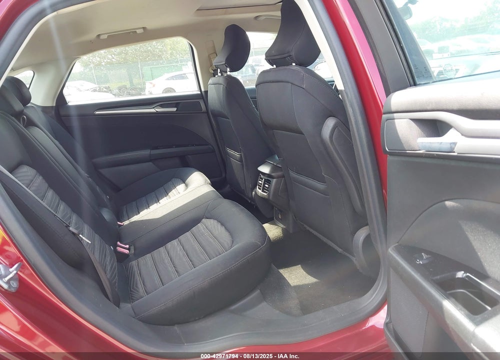 2016 FORD FUSION VIN: 3FA6P0H74GR221544