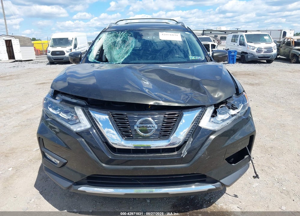 2017 NISSAN ROGUE SL VIN: JN8AT2MV3HW019412