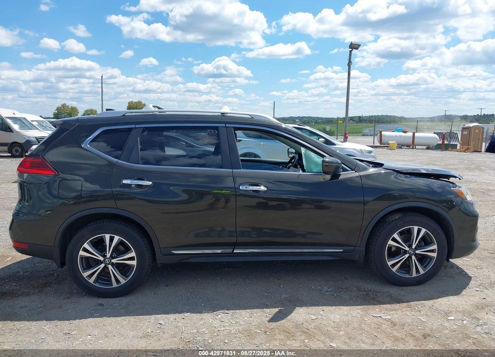 2017 NISSAN ROGUE SL VIN: JN8AT2MV3HW019412