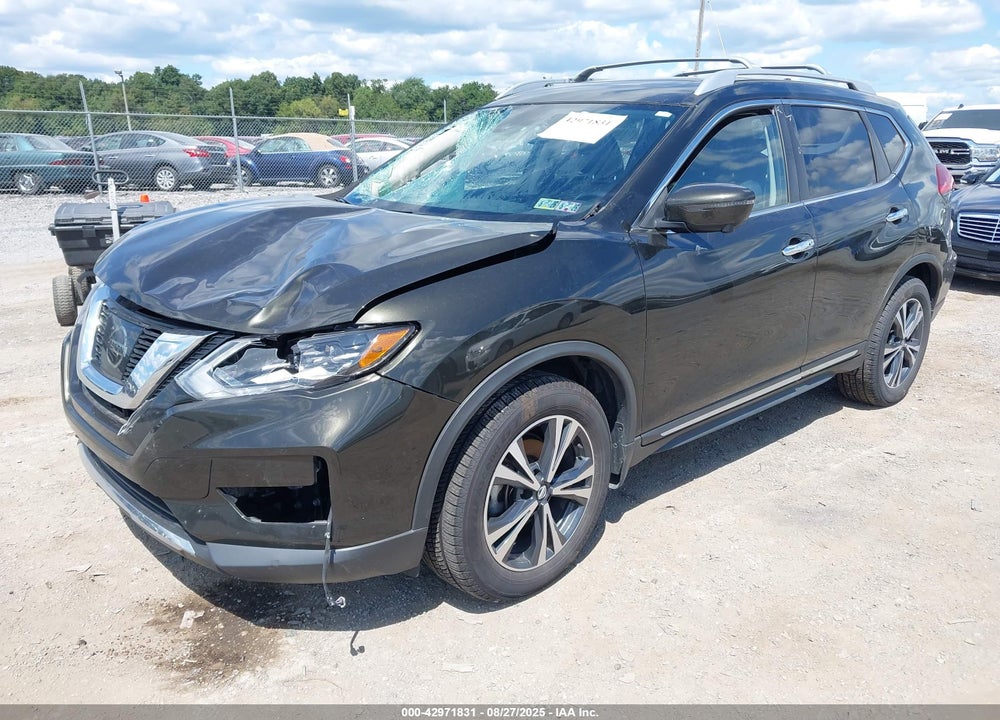 2017 NISSAN ROGUE SL VIN: JN8AT2MV3HW019412