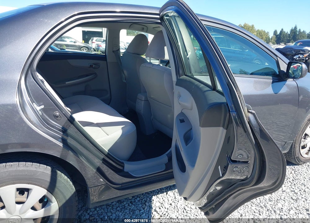 2011 TOYOTA COROLLA LE VIN: JTDBU4EE0B9152240