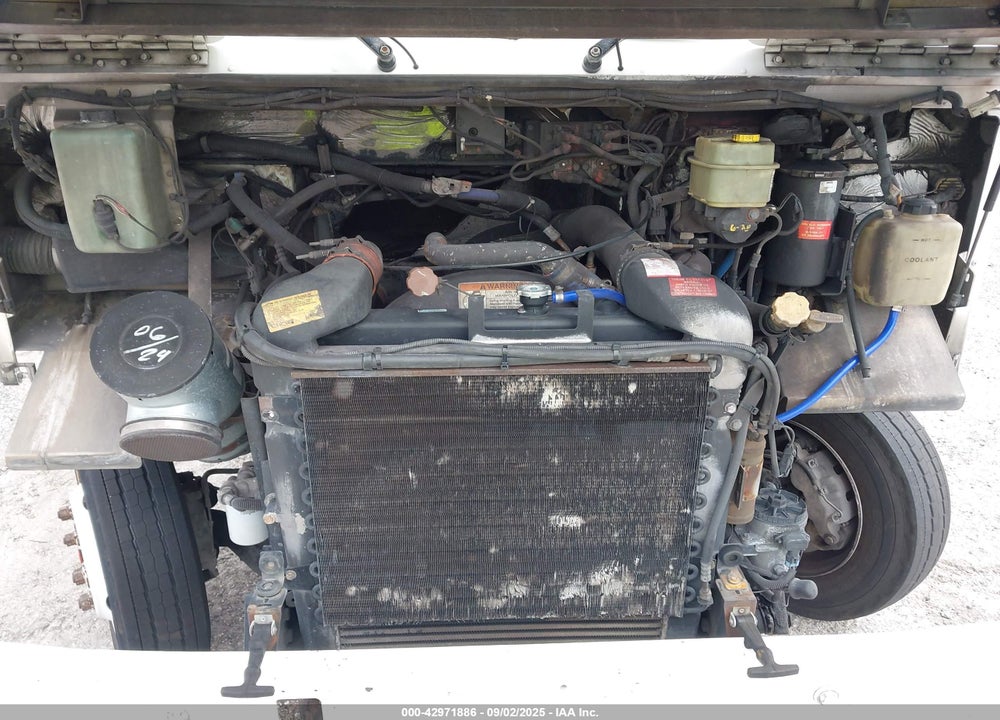 2000 FREIGHTLINER CHASSIS VIN: 4UZA5FAC0YCG63854