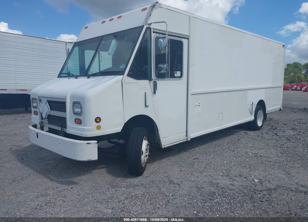 2000 FREIGHTLINER CHASSIS VIN: 4UZA5FAC0YCG63854