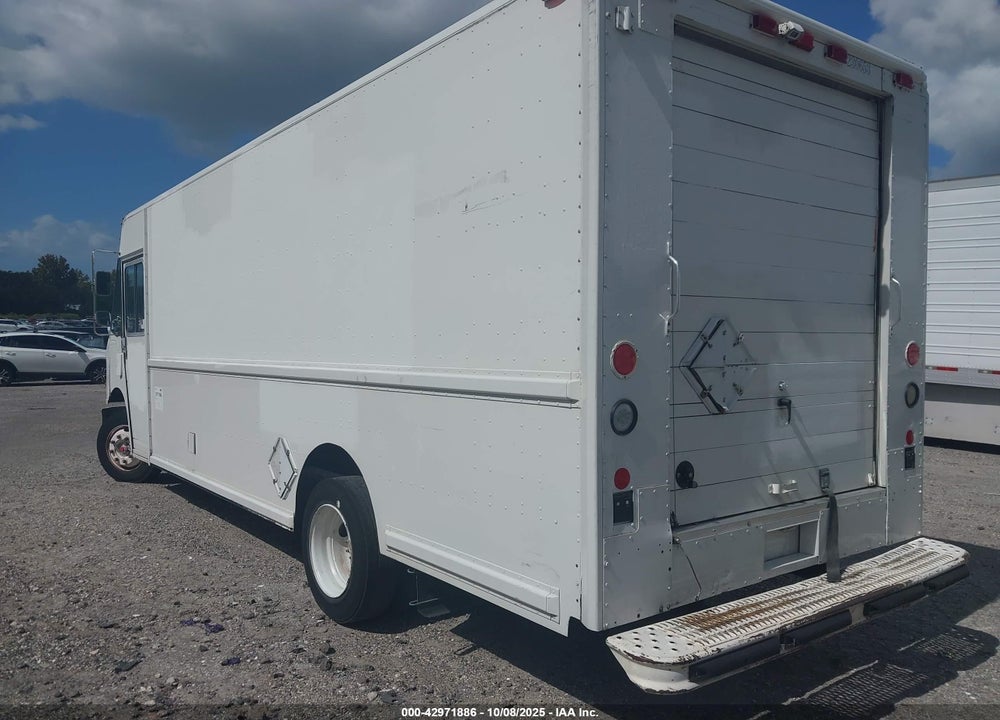 2000 FREIGHTLINER CHASSIS VIN: 4UZA5FAC0YCG63854