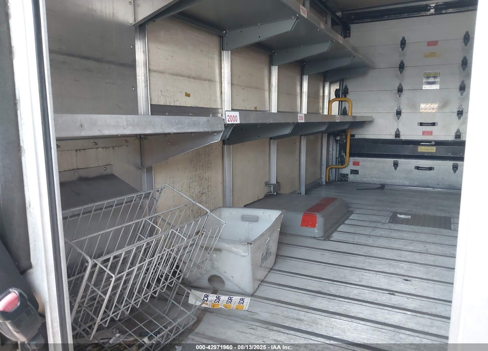 2015 ISUZU COMMERCIAL VAN VIN: JALB4T178F7W00404