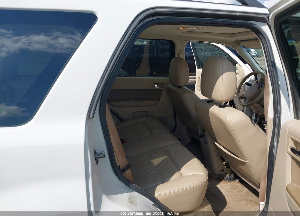 2011 FORD ESCAPE VIN: 1FMCU0E7XBKB53155