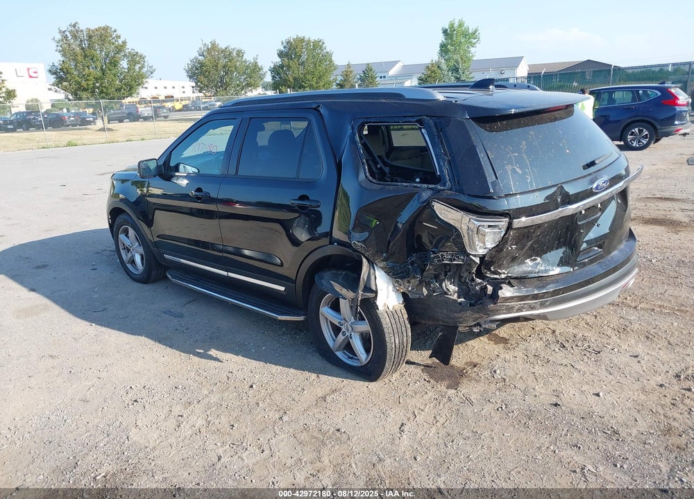 2016 FORD EXPLORER VIN: 1FM5K8D88GGB68917