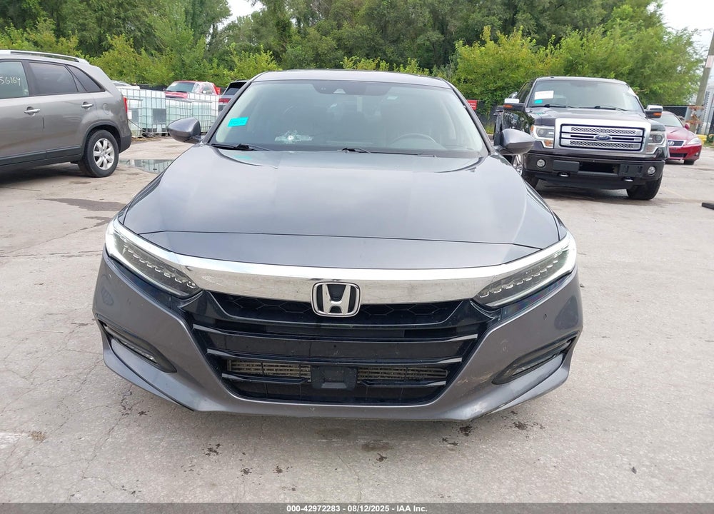 2018 HONDA ACCORD VIN: 1HGCV2F94JA000273