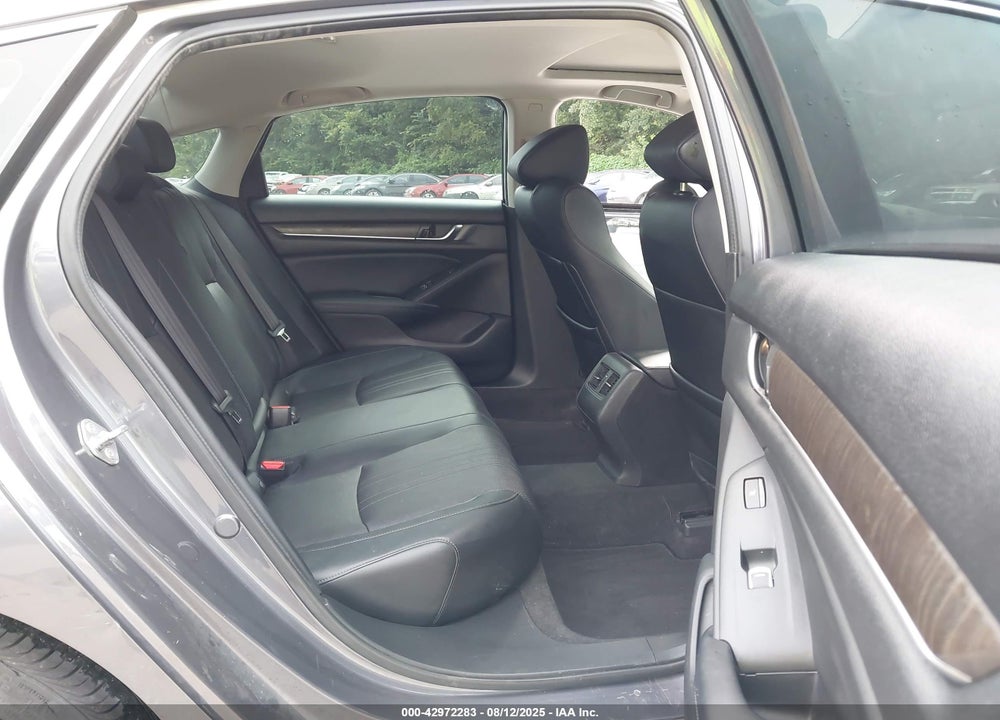 2018 HONDA ACCORD VIN: 1HGCV2F94JA000273