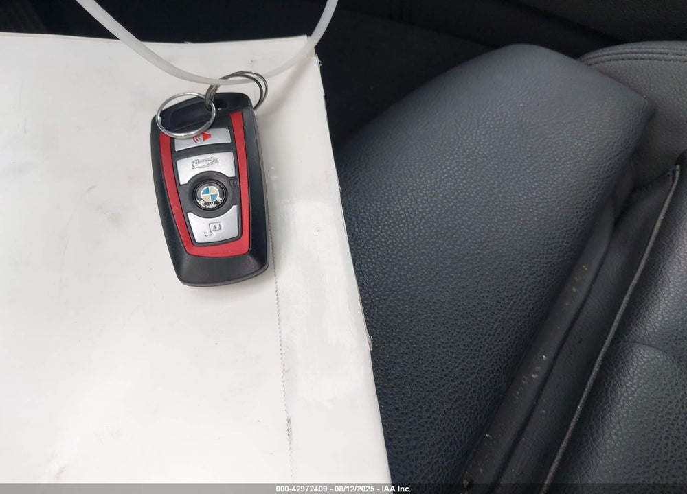 2018 BMW 3 SERIES VIN: WBA8E1C51JA758777