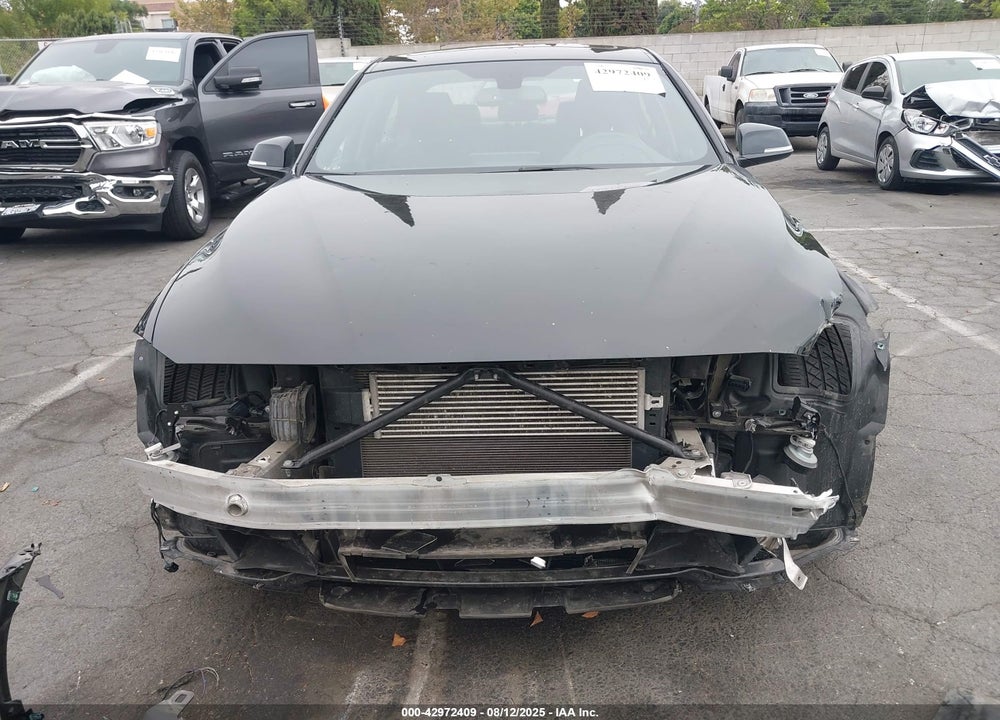 2018 BMW 3 SERIES VIN: WBA8E1C51JA758777