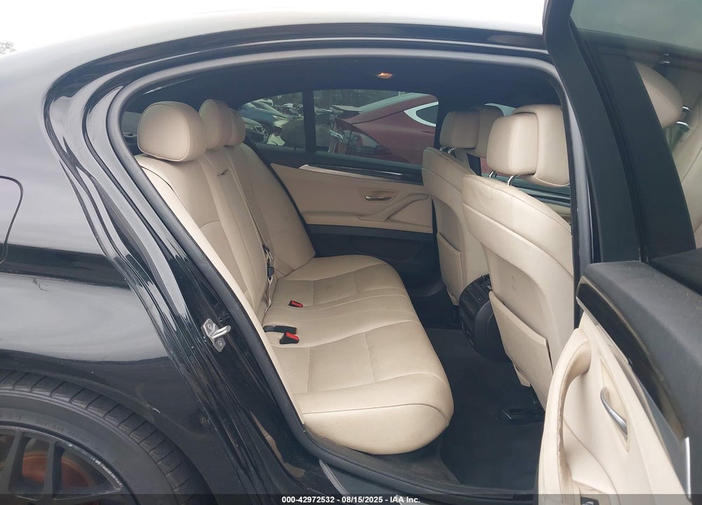 2013 BMW 5 SERIES VIN: WBAXH5C57DD111720