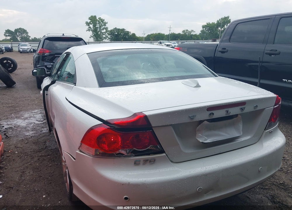 2009 VOLVO C70 VIN: YV1MC67299J077518