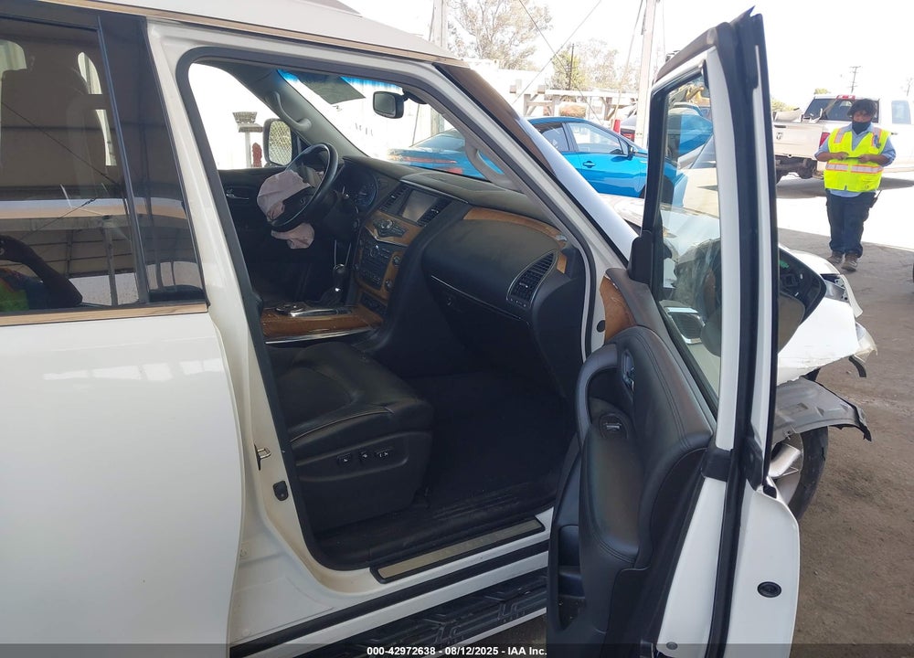2014 INFINITI QX80 VIN: JN8AZ2ND4E9751210