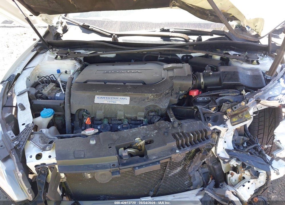 2017 HONDA ACCORD EX-L V6 VIN: 1HGCR3F01HA019661