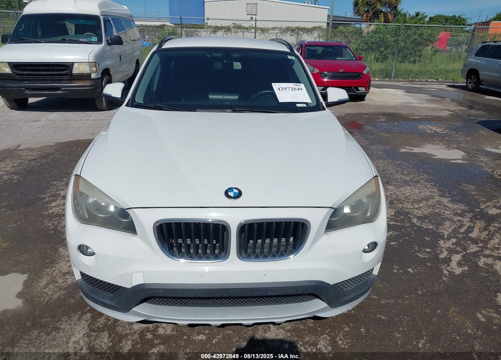 2015 BMW X1 VIN: WBAVM1C55FVZ93656