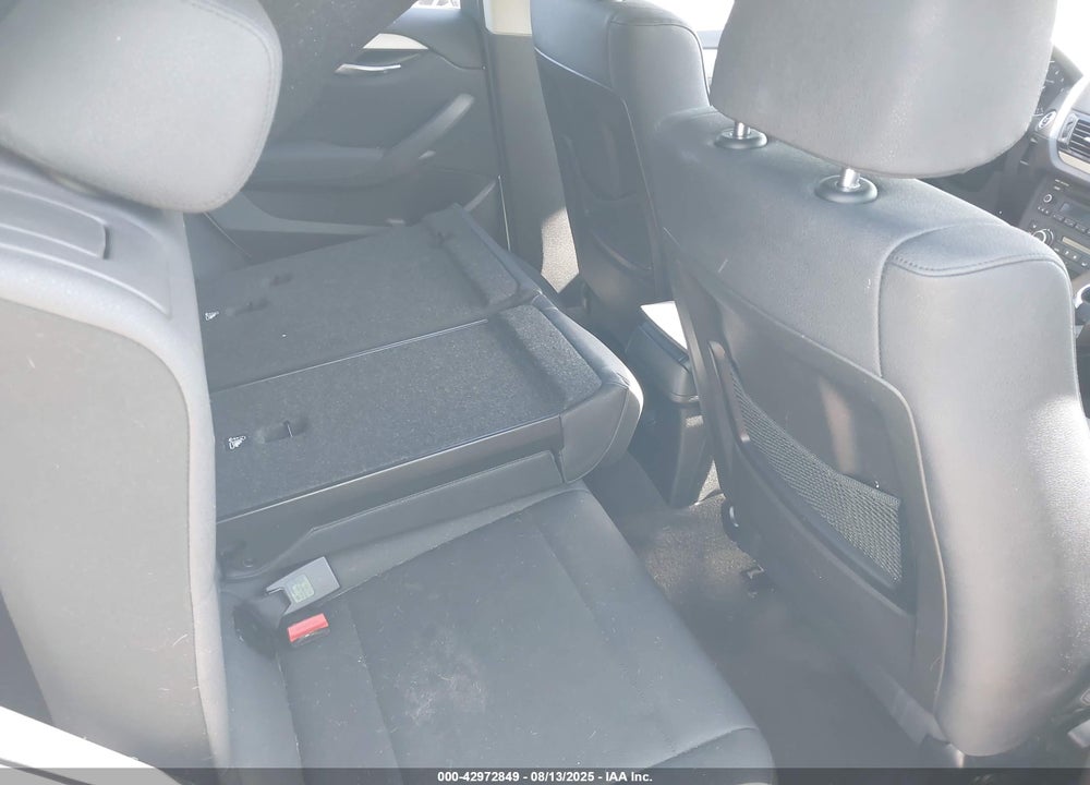 2015 BMW X1 VIN: WBAVM1C55FVZ93656