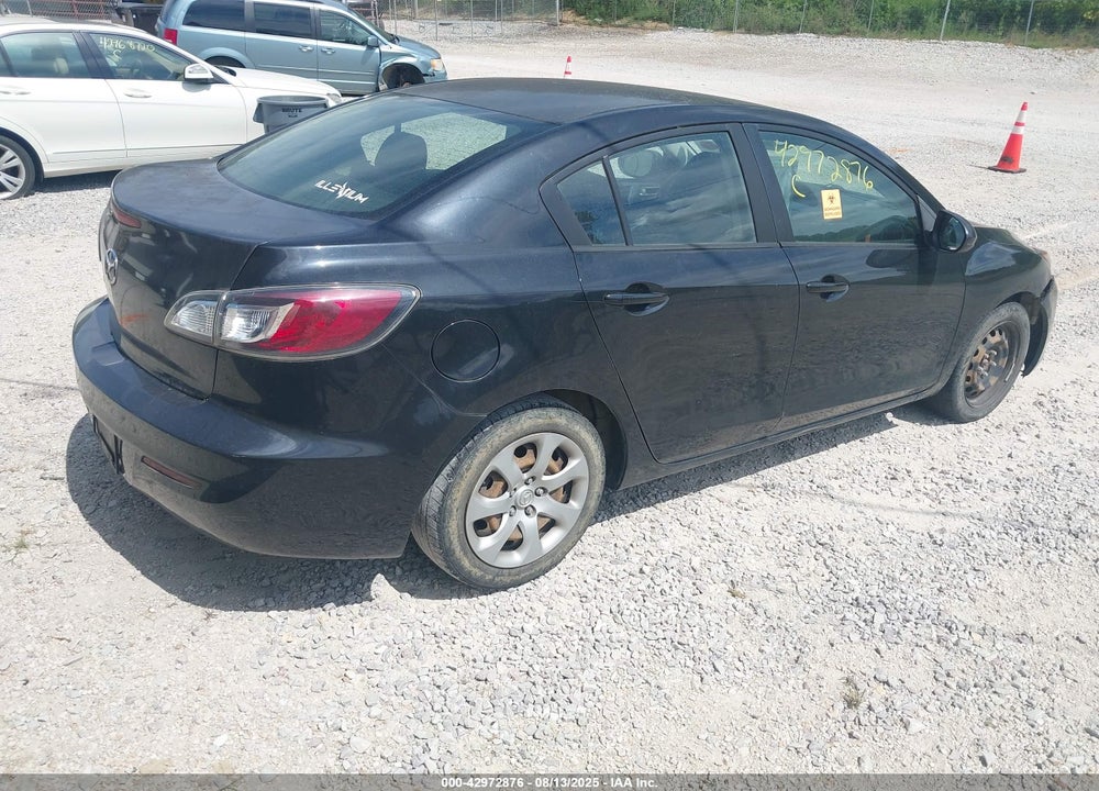 2013 MAZDA 3 VIN: JM1BL1TGXD1741867