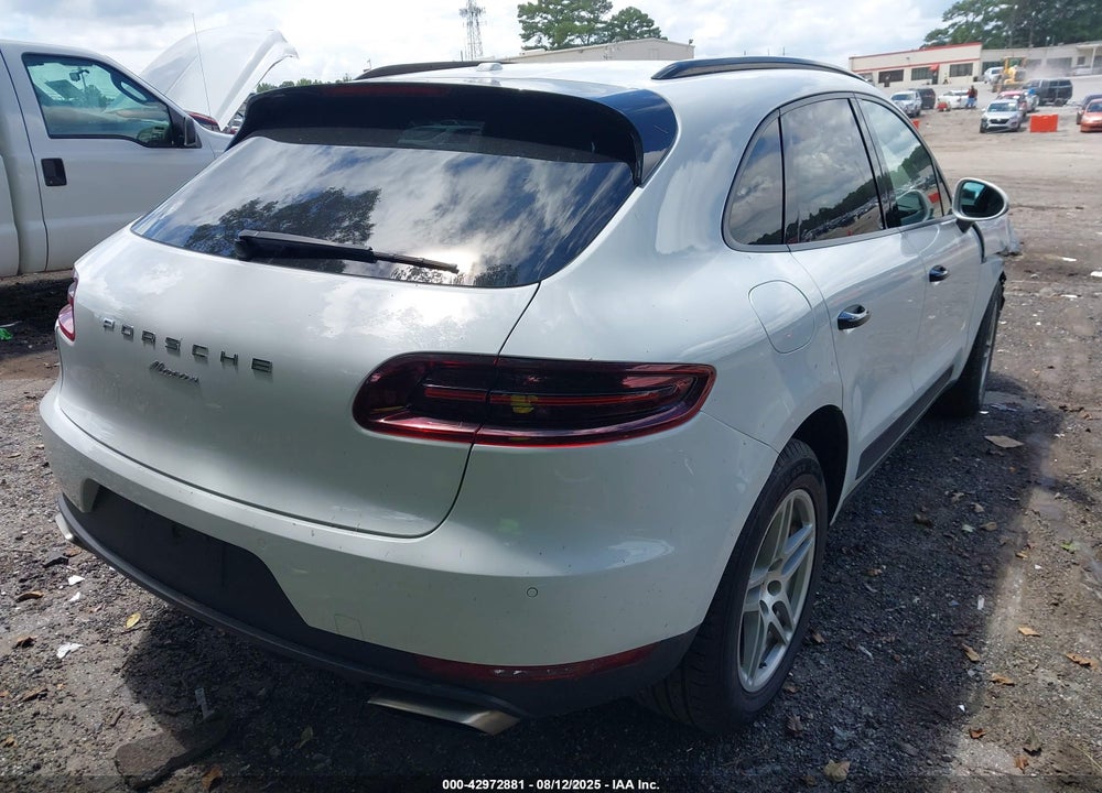 2018 PORSCHE MACAN VIN: WP1AA2A57JLB23784