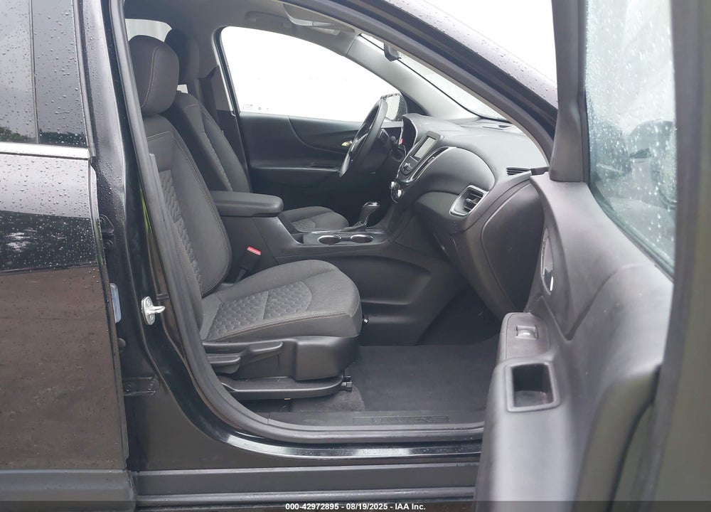 2020 CHEVROLET EQUINOX VIN: 2GNAXKEV9L6179786