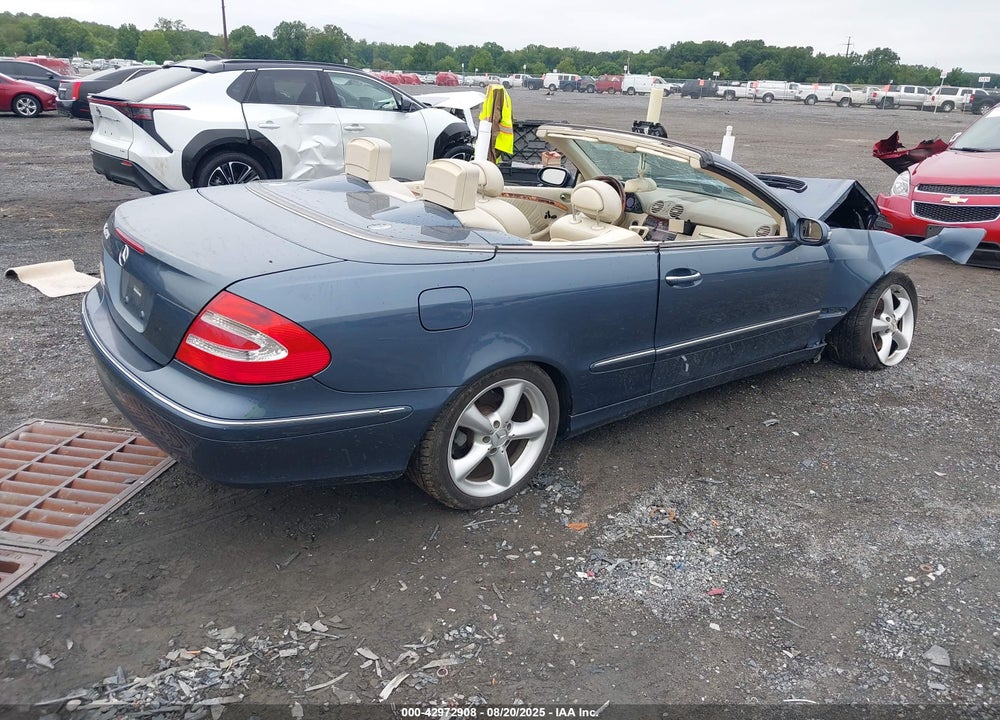 2005 MERCEDES-BENZ CLK 320 VIN: WDBTK65G75T049166
