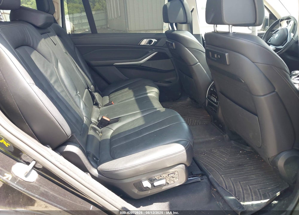 2019 BMW X7 VIN: 5UXCW2C50KL087753