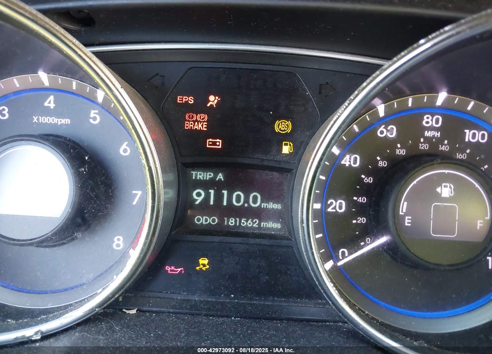 2011 HYUNDAI SONATA VIN: 5NPEB4AC6BH036961