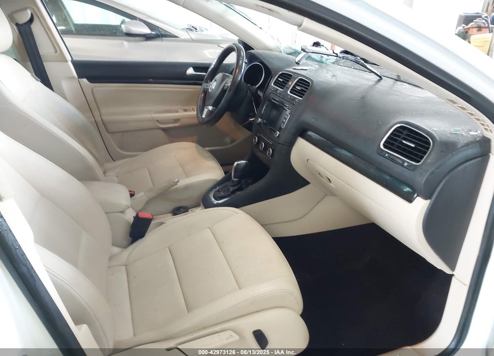 2013 VOLKSWAGEN JETTA VIN: 3VWPP7AJ0DM629798