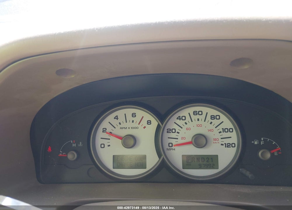 2005 FORD ESCAPE LIMITED VIN: 1FMYU04105KA82832