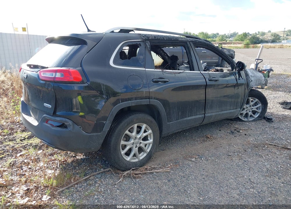 2018 JEEP CHEROKEE LATITUDE 4X4 VIN: 1C4PJMCB7JD571611
