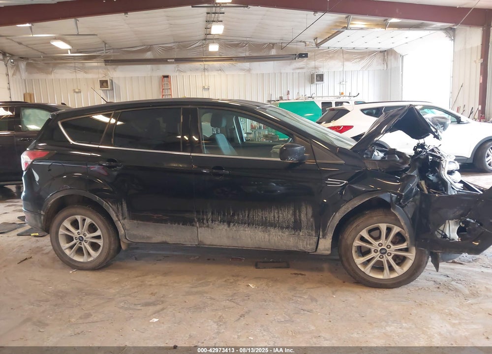 2017 FORD ESCAPE VIN: 1FMCU9GD9HUB42085