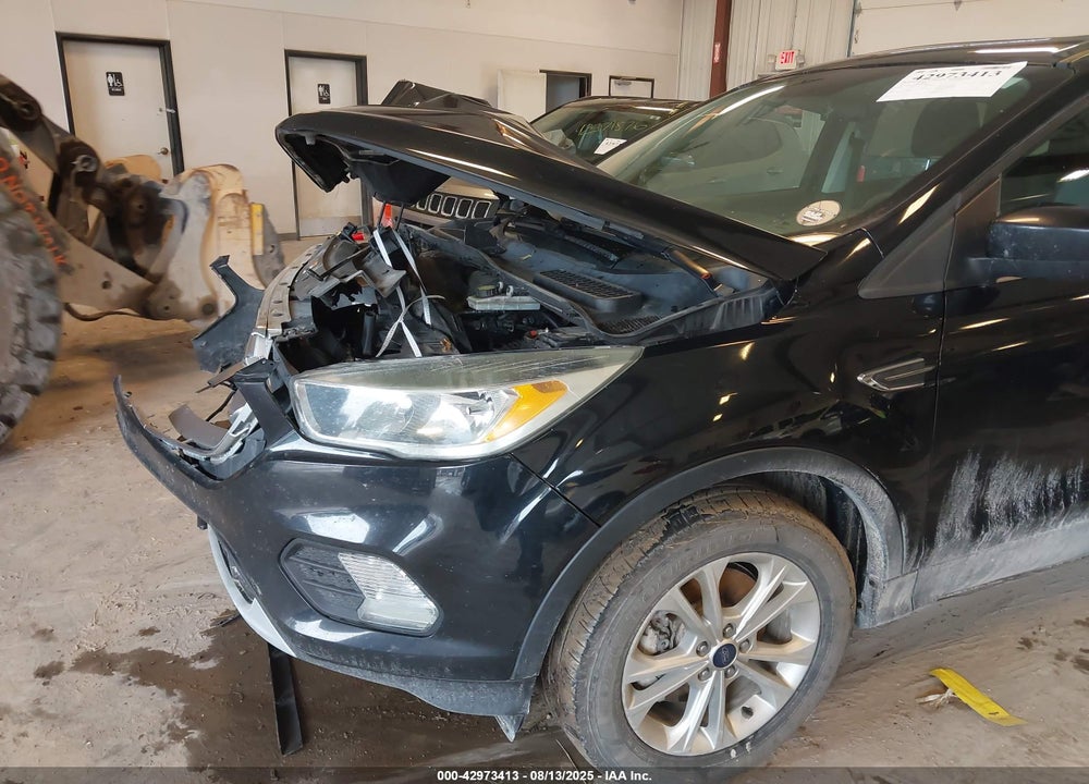 2017 FORD ESCAPE VIN: 1FMCU9GD9HUB42085