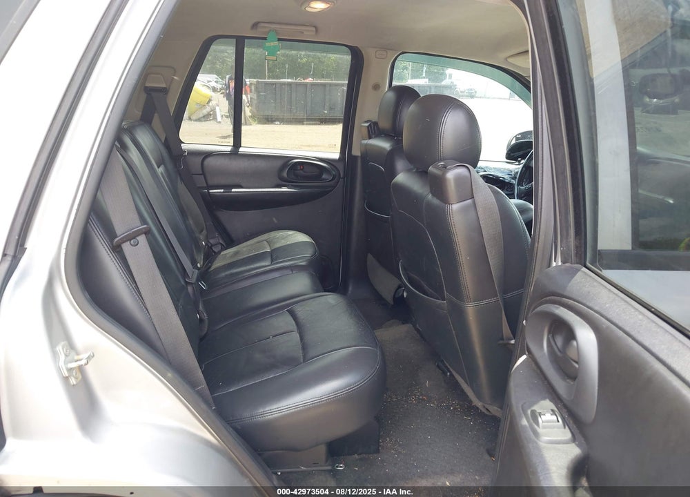 2008 CHEVROLET TRAILBLAZER LT VIN: 1GNDT13S982198984