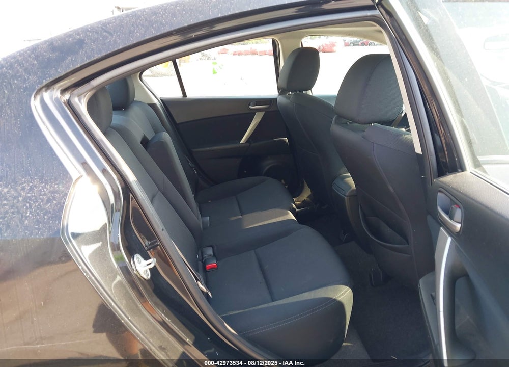 2010 MAZDA 3 VIN: JM1BL1S5XA1218876