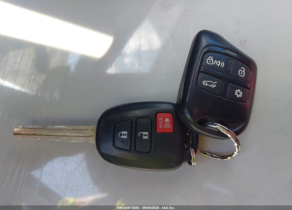 2014 TOYOTA RAV4 LE VIN: 2T3BFREVXEW181904