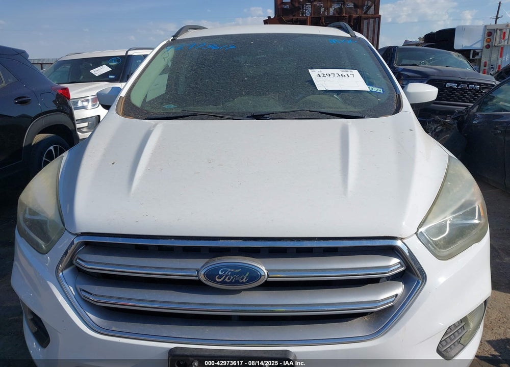 2017 FORD ESCAPE VIN: 1FMCU0GD8HUC10422