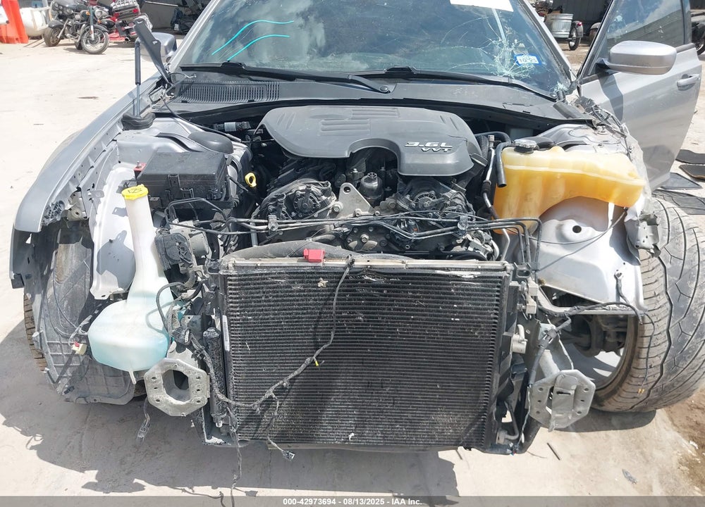 2017 CHRYSLER 300 VIN: 2C3CCAGG2HH637576