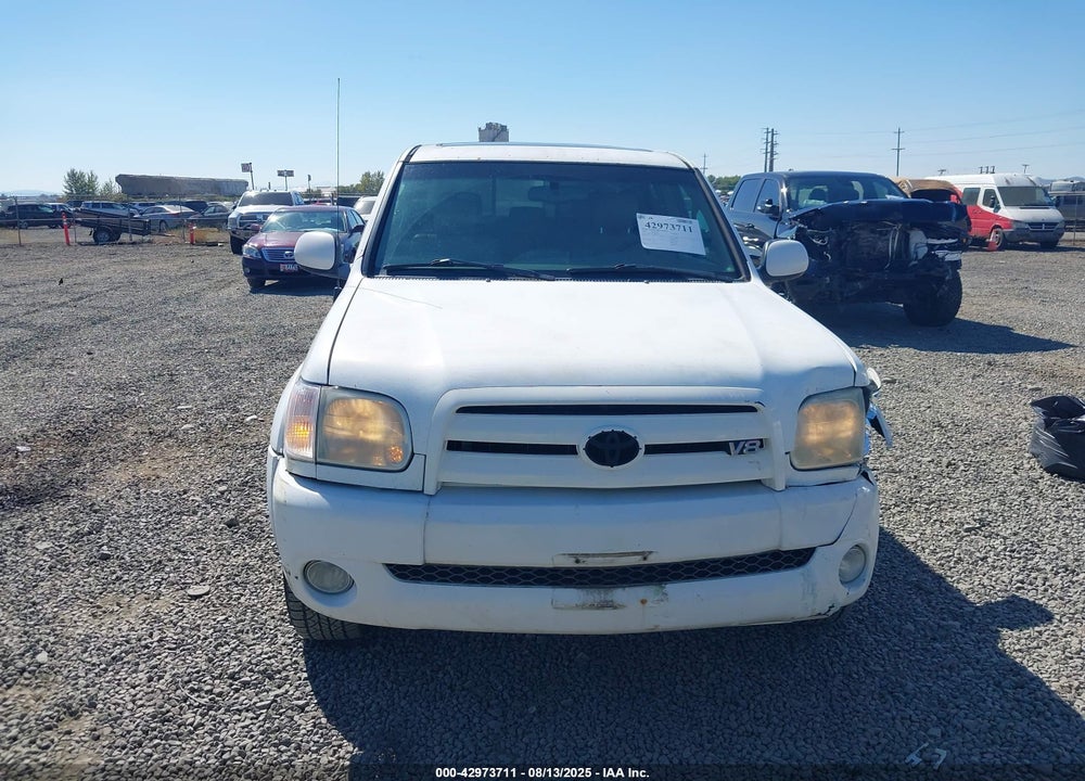 2005 TOYOTA TUNDRA LIMITED V8 VIN: 5TBDT48135S492873