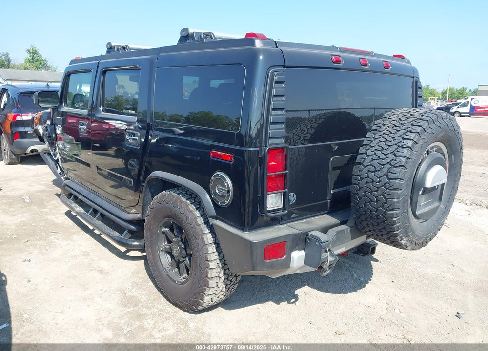 2009 HUMMER H2 VIN: 5GRGN73269H100087