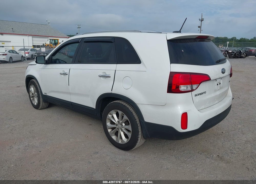 2015 KIA SORENTO VIN: 5XYKUDA79FG652148