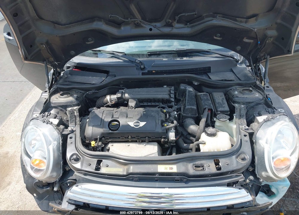 2013 MINI HARDTOP VIN: WMWSU3C56DT691963