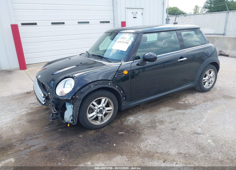 2013 MINI HARDTOP VIN: WMWSU3C56DT691963