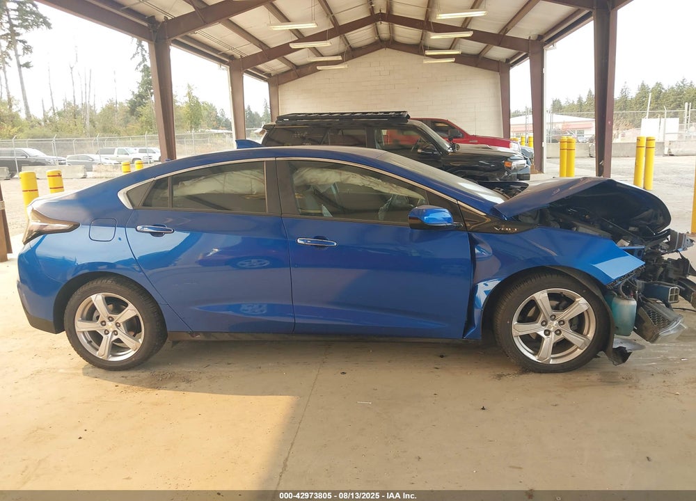2017 CHEVROLET VOLT VIN: 1G1RA6S53HU100428