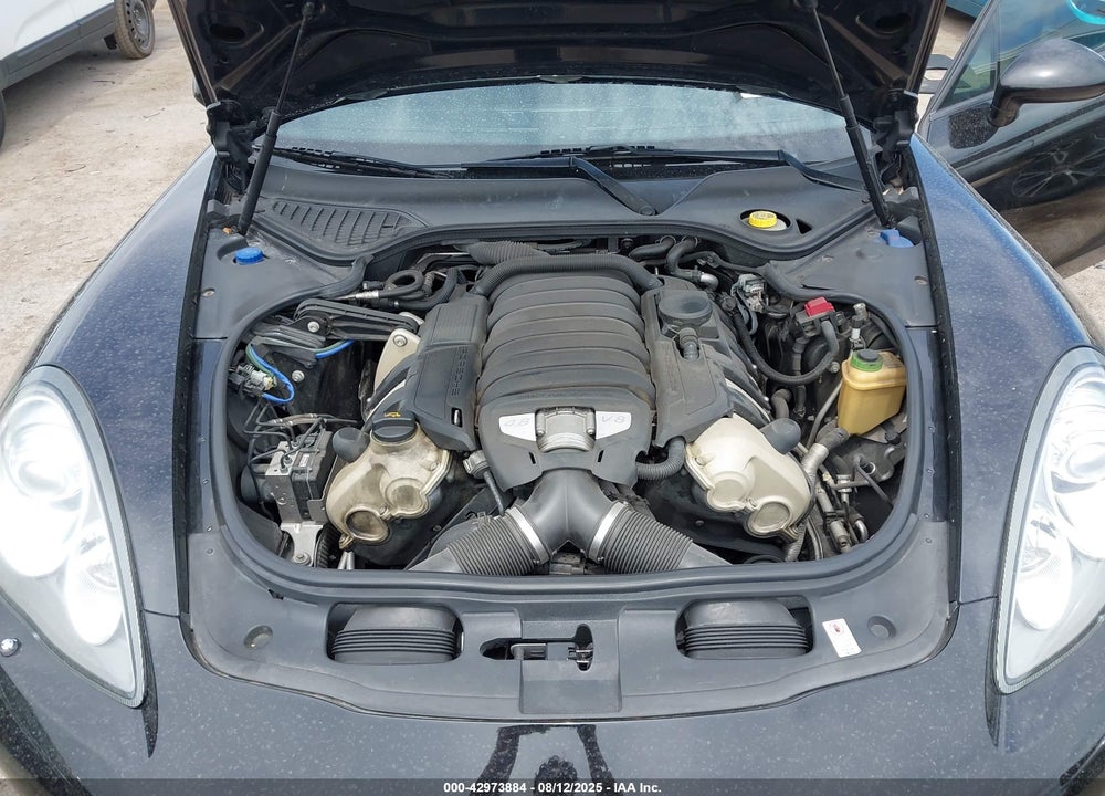 2013 PORSCHE PANAMERA VIN: WP0AB2A78DL060652