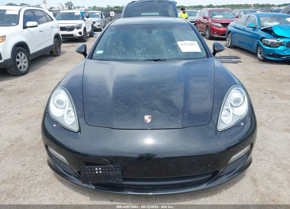 2013 PORSCHE PANAMERA VIN: WP0AB2A78DL060652