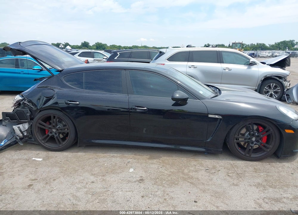 2013 PORSCHE PANAMERA VIN: WP0AB2A78DL060652