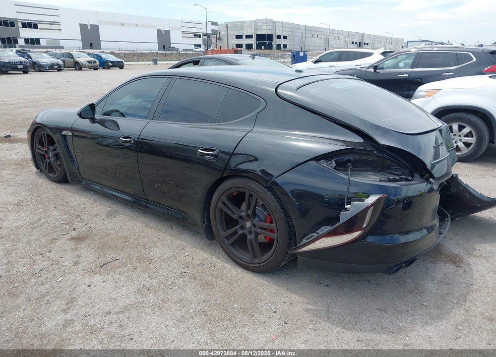 2013 PORSCHE PANAMERA VIN: WP0AB2A78DL060652