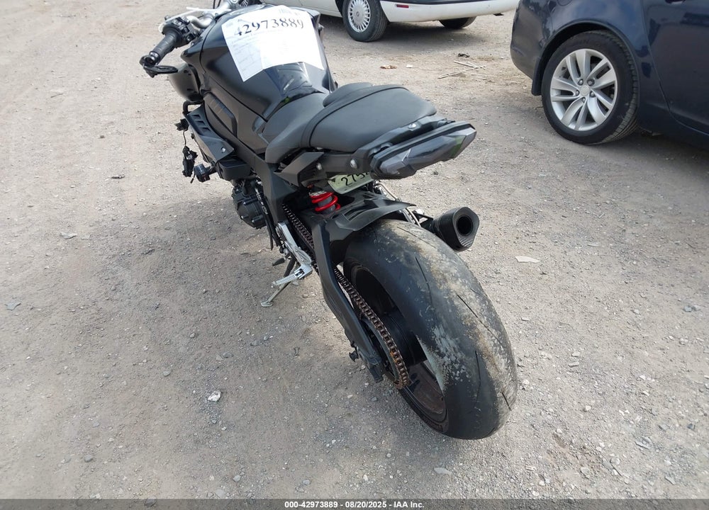 2017 YAMAHA FZ10 VIN: JYARN48E5HA001016