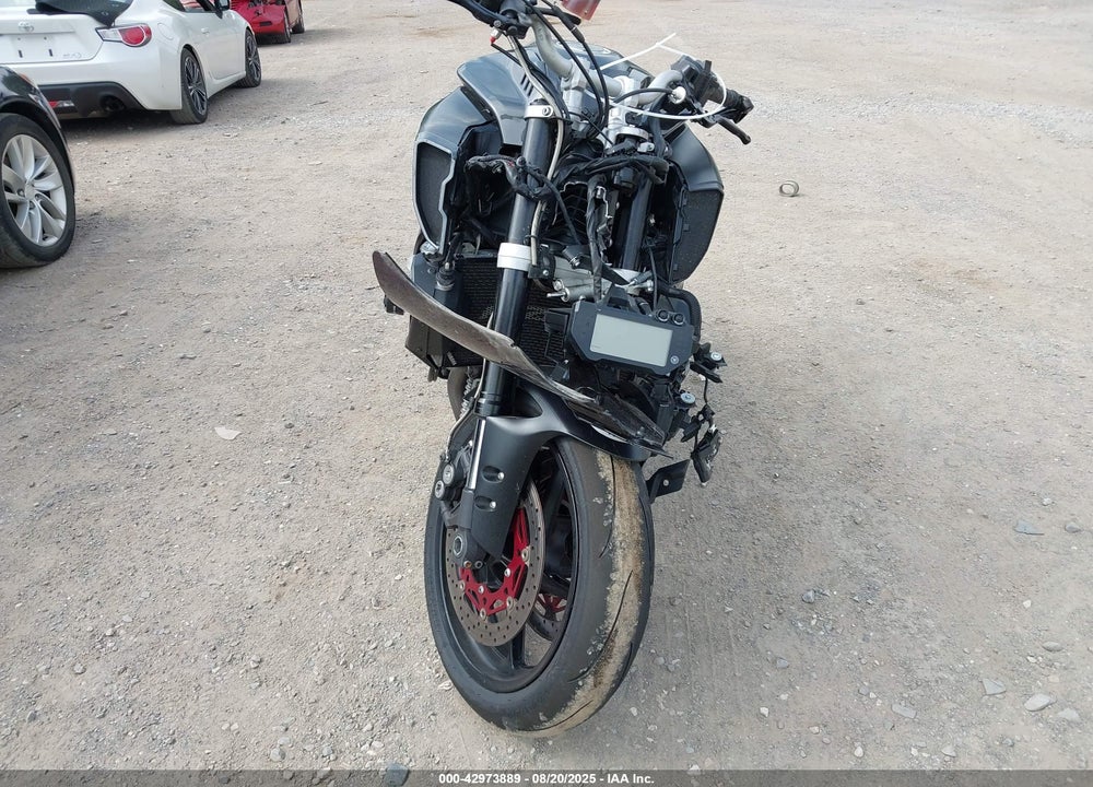 2017 YAMAHA FZ10 VIN: JYARN48E5HA001016